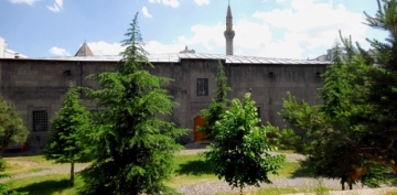 Lale (Lala) Camii